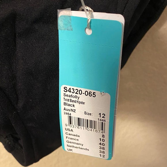 Seafolly Black Floral Underwire Bikini Set - Picture 3 of 8